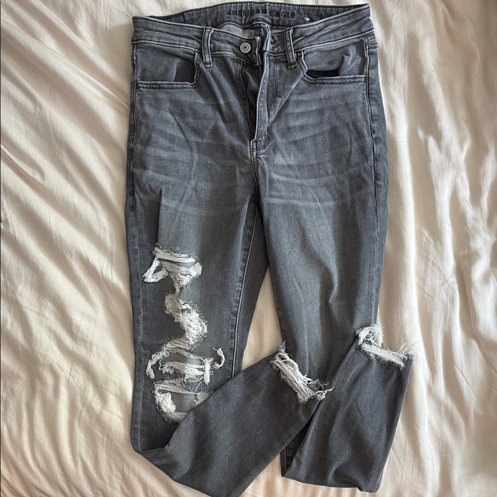 American Eagle Outfitters Ripped Gray Skinny Jeans